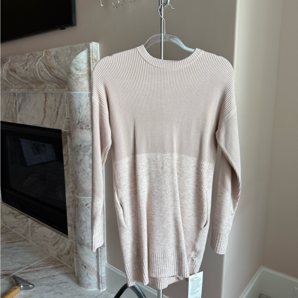 Lululemon Athletica restful intention sweater